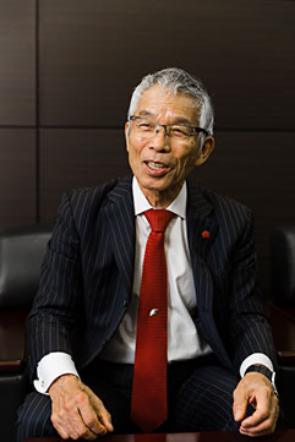 取締役会長　中島 鷹秀